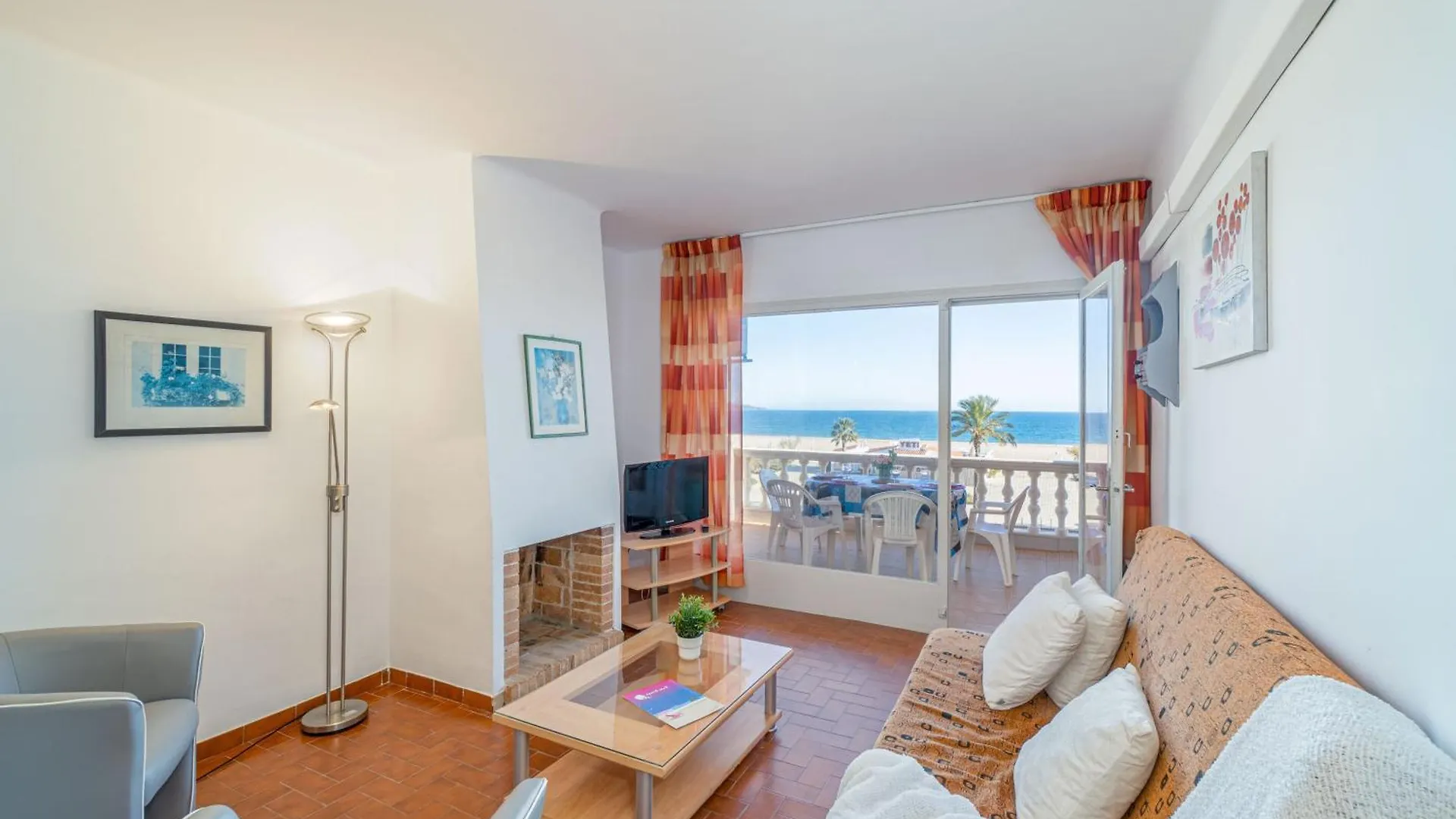 Basic Comfort Apartment Gran Reserva Platja 0071 Empuriabrava Spanje